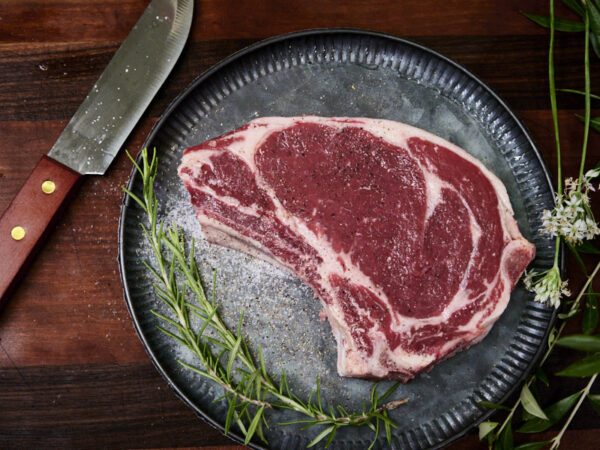 Boneless Rib-Eye Steaks (per lb)